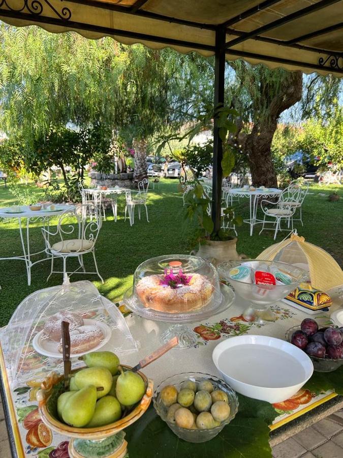 La Capanna Di Giuseppe E Maria Bed & Breakfast Taormina Exterior photo